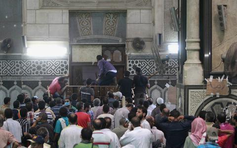 Την απαγρευση της Μουσουλμανικς Αδελφτητας εξετζει η Αγυπτος  